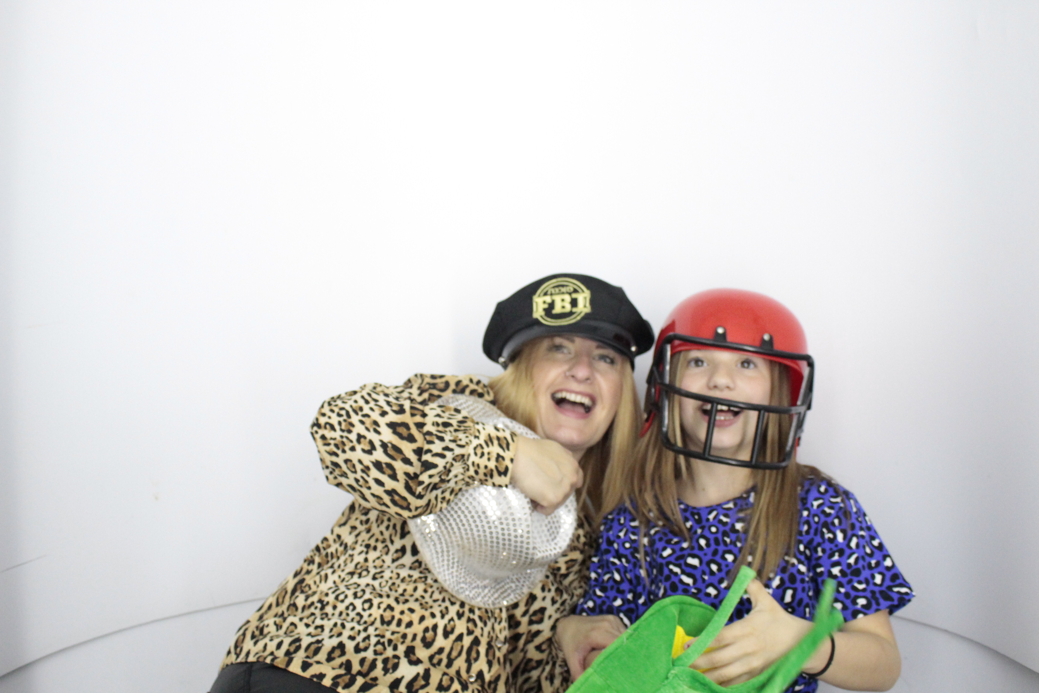 Mandy's 60th  Birthday Party | View more photos from the event at gallery.myphotoboothexperience.co.uk/u/MyPhotoBoothExperienceLtd/Mandys-60th-Birthday-Party
